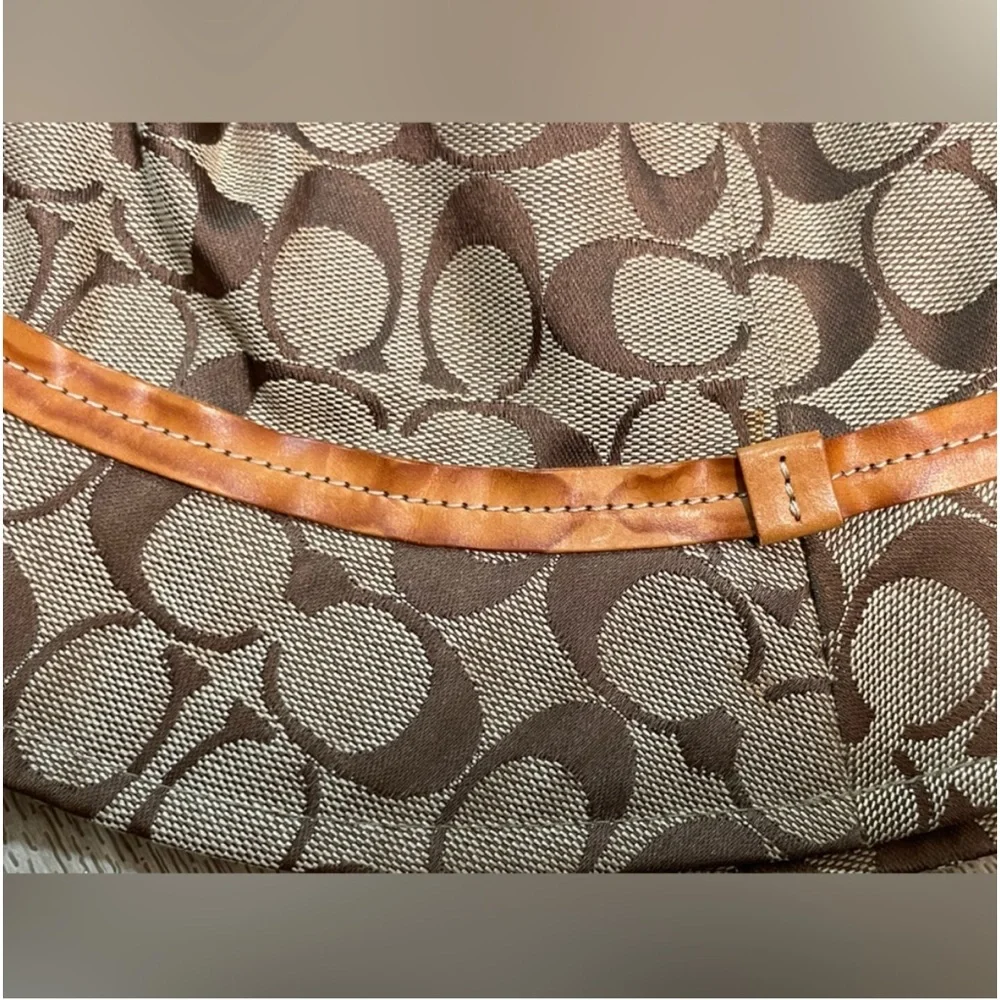 COACH SIGNATURE MONOGRAM
BUCKET HAT - Picture 7 of 7